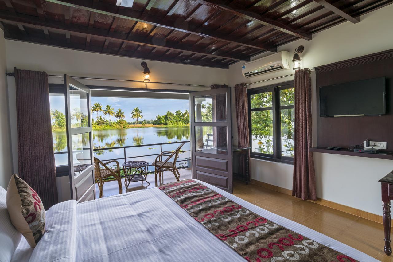 Warmth Lake Haven アーラップーザ県 エクステリア 写真